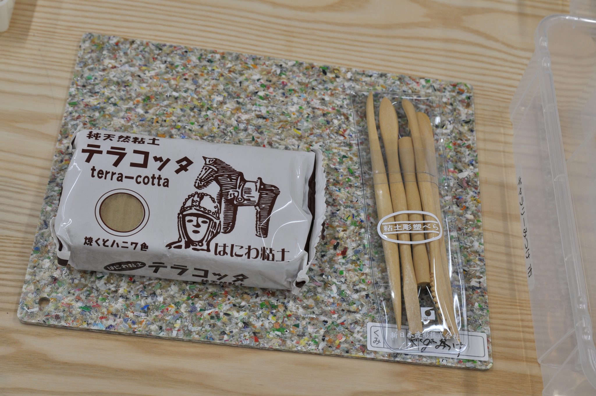 堀田正さんによるこども彫刻講座 これからスタートです ギャラリーみつけ／見附市民ギャラリー